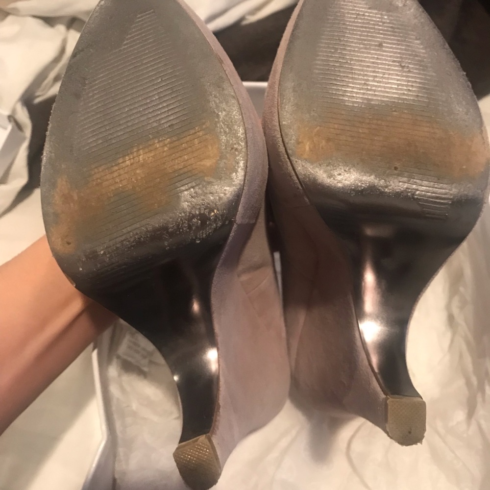 Steve Madden - Blush Suede Pumps - Size 8.5 - Picture 4 of 7